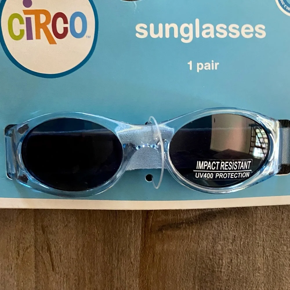 Circo Baby Toddler Sunglasses in Blue w/Flexible Adjustable Band UV Protecting